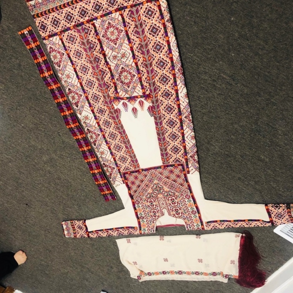 Beautiful thoub - Picture 3 of 3